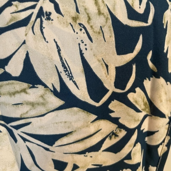 Cupshe Tunic Dress Swim Cover size XL blue and cream tropical print, coastal - Picture 5 of 8